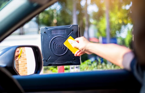 4-acceso-vehicular-por-